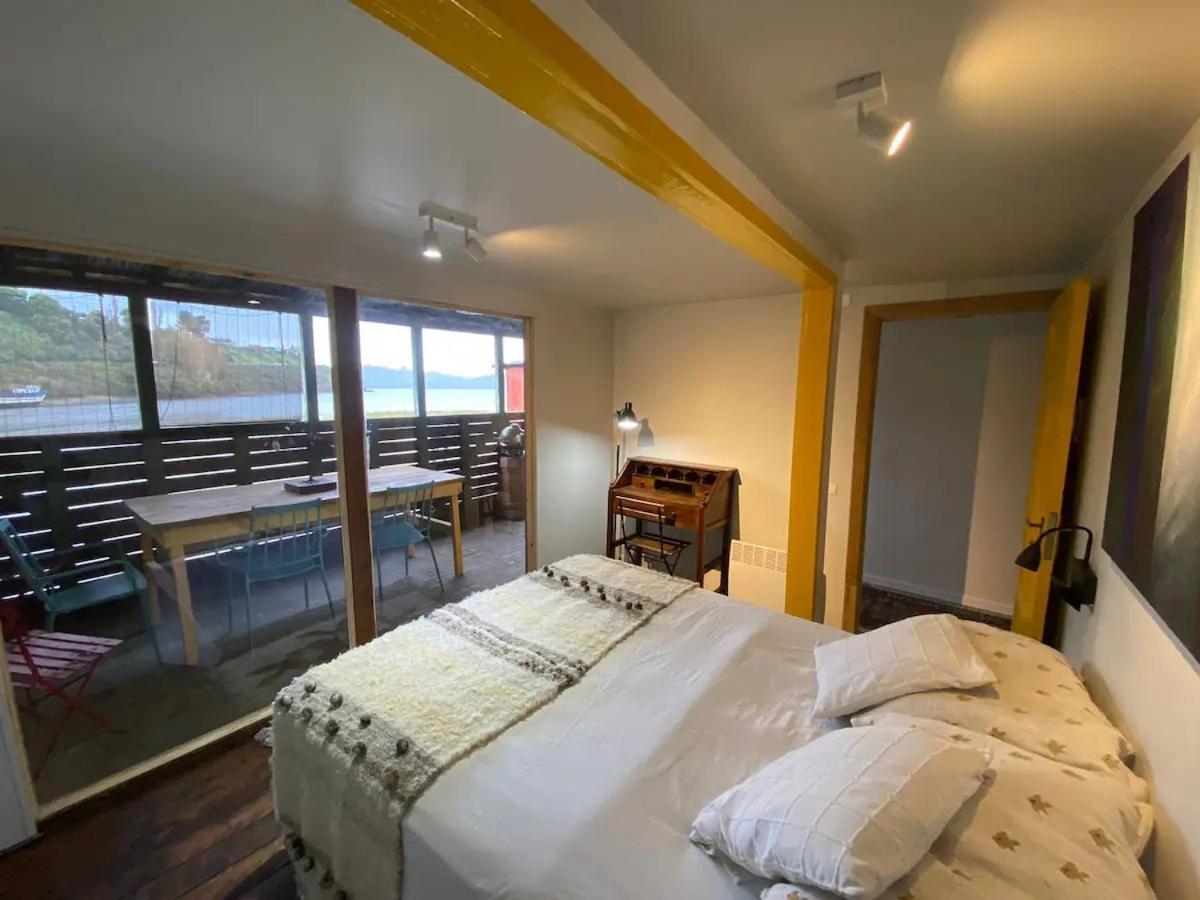 Palafito Amarillo Castro