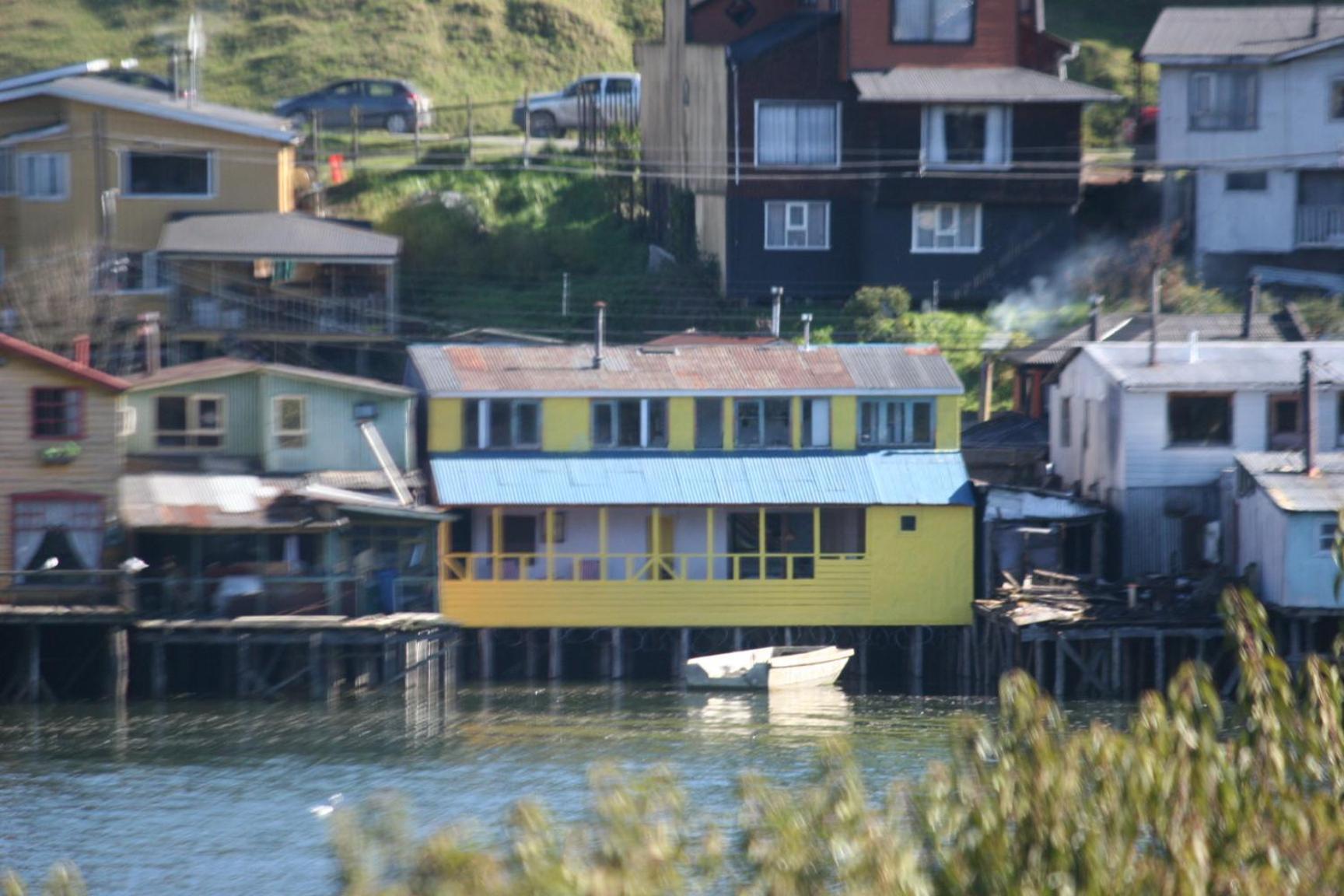Palafito Amarillo * Castro